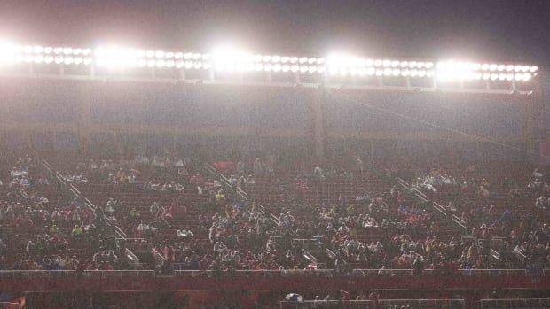 Oct 24, 2021; Santa Clara, California, USA; Rain falls during the first quarter in the game between the San Francisco 49ers and the Indianapolis Colts at Levi's Stadium. Mandatory Credit: Stan Szeto-USA TODAY Sports  